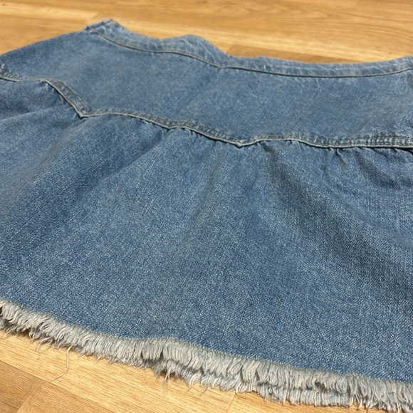 NWOT Ruffle Denim Mini Skirt - Picture 3 of 5